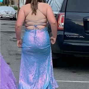 Gorgeous sequined dress